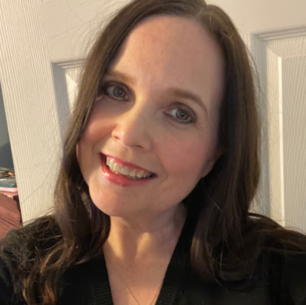 Meet your Posher, Angela